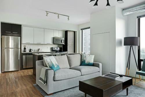 Apartamento Downtown West 1402