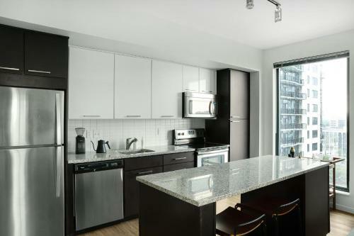 Apartamento Downtown West 1802
