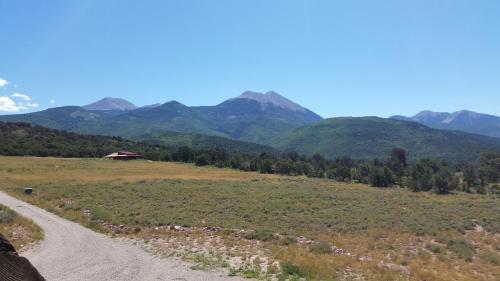 Pioneer 2 Cabin By Coyote Cabins