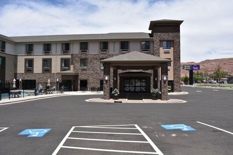 Hotel Mainstay Suites Moab Near Arches National Park