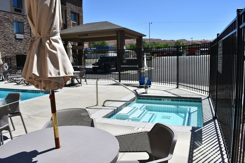 Hotel Mainstay Suites Moab Near Arches National Park