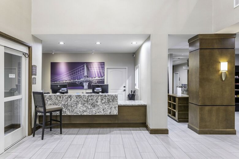 Hotel Staybridge Suites Montgomery - Downtown