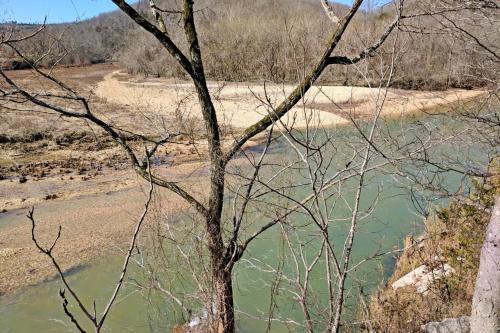 Jacks Bend At Sylamore Creek