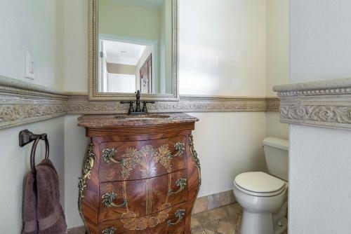Apartamento Two Story Home Near Downtown Mountain View, Sleeps 7
