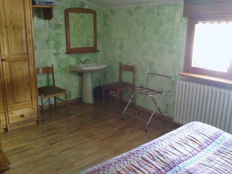 Hotel Holiday Debili