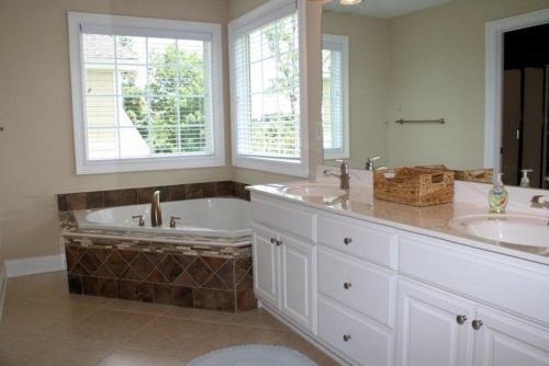 Saratoga Sands Home