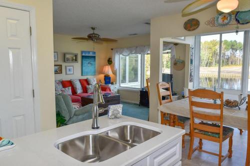Apartamento Waterway Landing 214c Condo