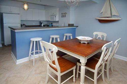 Apartamento Beachwalk Villas #706 Condo