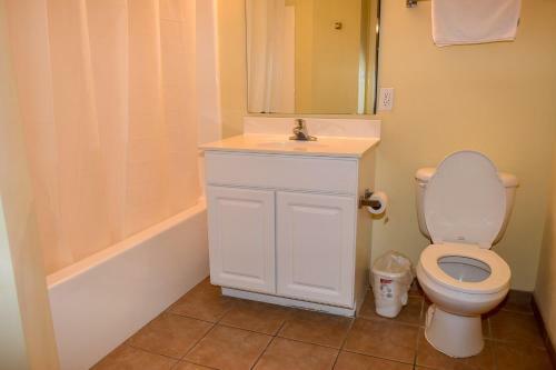 Apartamento Malibu Pointe 1006 Condo