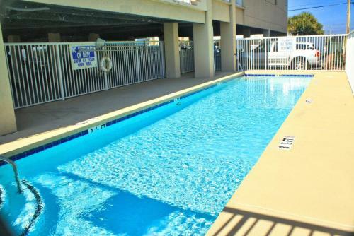 Apartamento Hyperion Towers 504 Condo