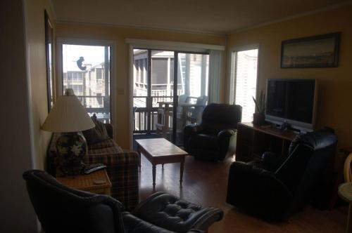 Tilghman Beach And Racquet Club #56454 Home