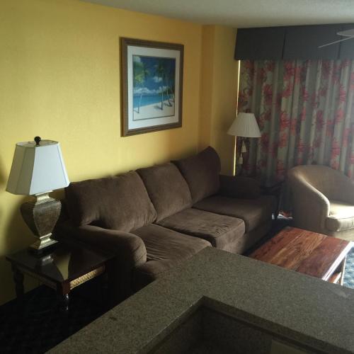 Apartamento Oceanfront Deluxe Queen Suite # 708