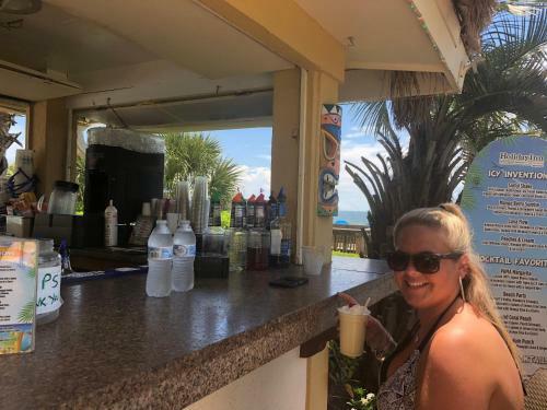 Apartamento Skywheel Oceanfront Condo