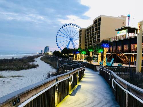 Apartamento Skywheel Oceanfront Condo