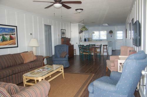 Apartamento 2114-2 The Albemarle Up Apts