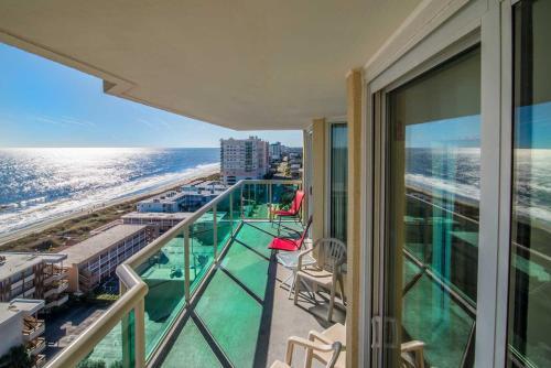 Apartamento Malibu Pointe - 1106