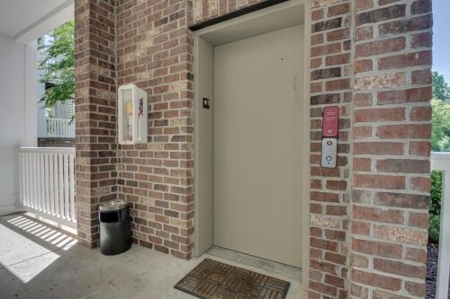 Apartamento 4809 Luster Leaf Circle Magnolia Pointe 202 Condo
