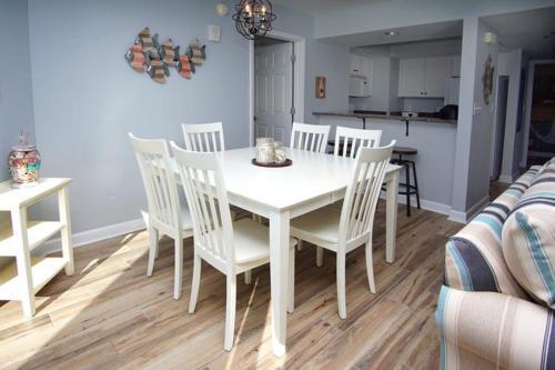 Apartamento Beachwalk Villas #801 Condo