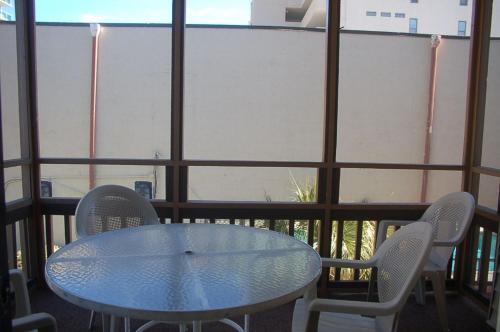 Apartamento Crescent Beach Villas, Unit 108 Condo