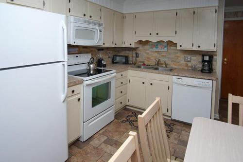Apartamento Inlet Point 12b Condo