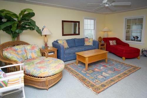Blue Haven Home