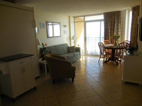 Apartamento Atlantica I # 502 Condo