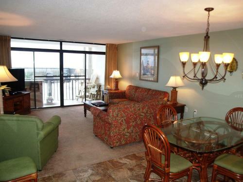 Hotel Regency Towers