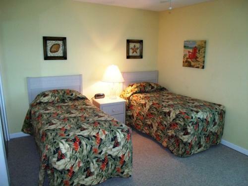 Hotel Regency Towers