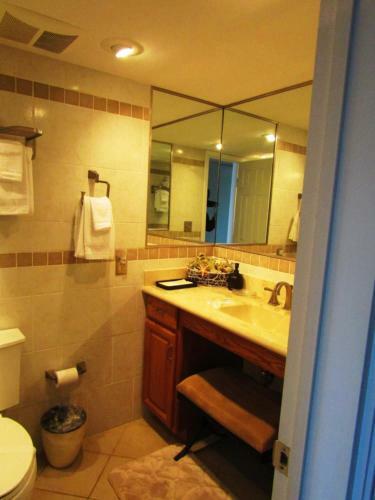 Hotel Regency Towers