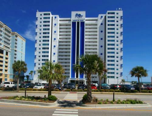Hotel Regency Towers