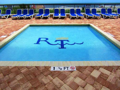 Hotel Regency Towers