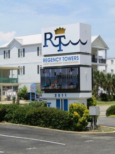 Hotel Regency Towers