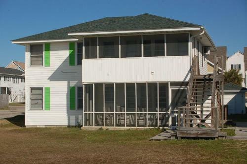 Cool Air Cottage, Down Home