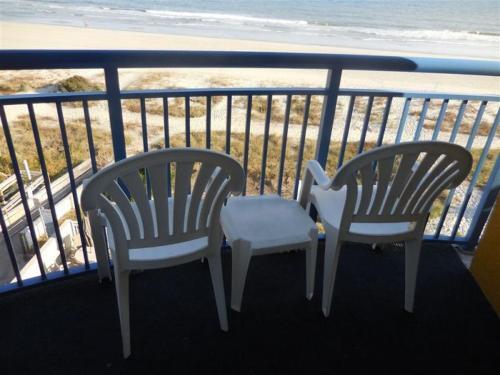 Apartamento Atlantica I # 401 Condo