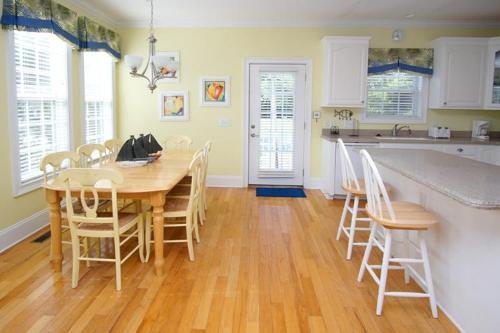 Cape Fred Home