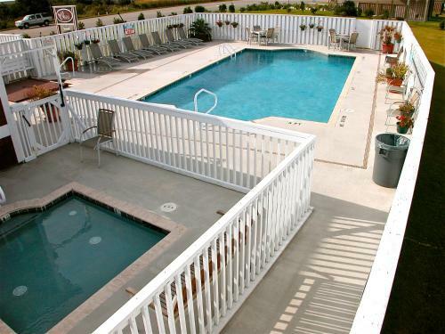 Oasis Suites Hotel