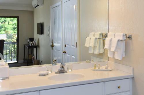 Apartamento 608 Cottages At Silverado One Bedroom Condo