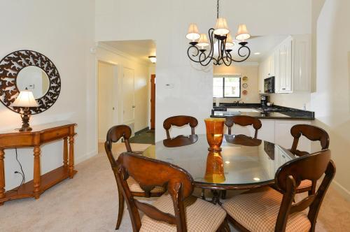Apartamento 897 Oak Creek At Silverado Two Bedroom Condo