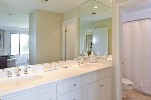 Apartamento 841 Oak Creek At Silverado Two Bedroom Condo