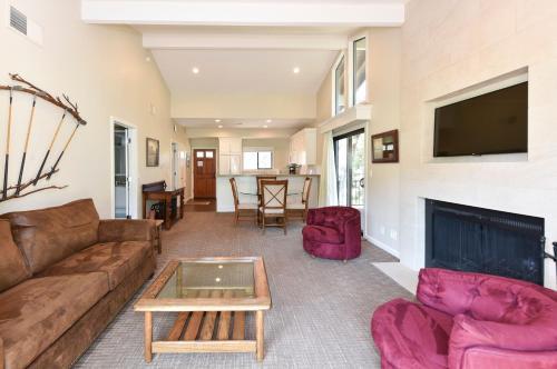 Apartamento 868 Oak Creek At Silverado Two Bedroom Condo