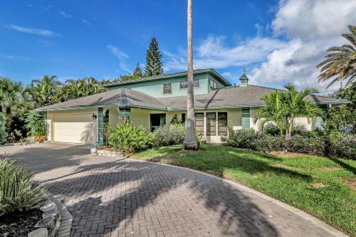 Naples Home Near Vanderbilt Beach