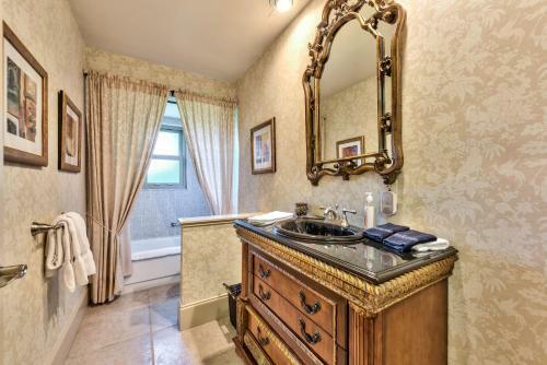 Baracca Di Sole Vacation Rental - Walk To Vanderbilt Beach