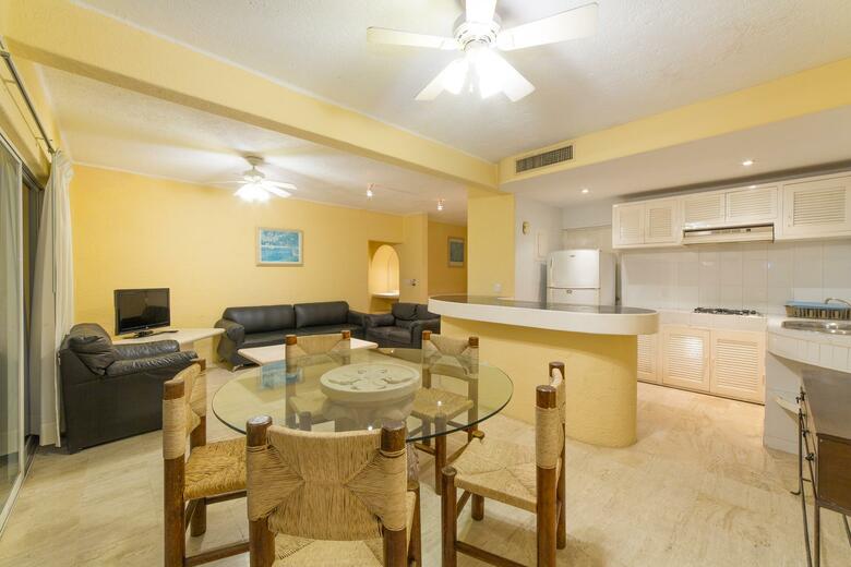 Hotel Villamar Princesa Suites