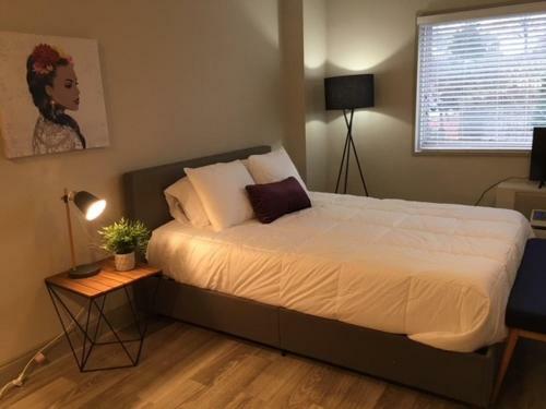 Apartamento Broadway Just A Few Blocks Away!