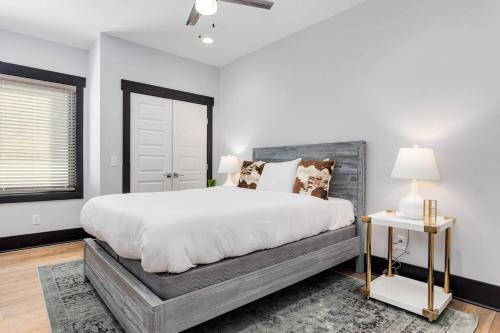 Four-bedroom Four-bath West End Townhouse