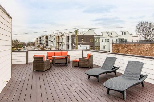 Two Townhomes Unit A And B Townhouse