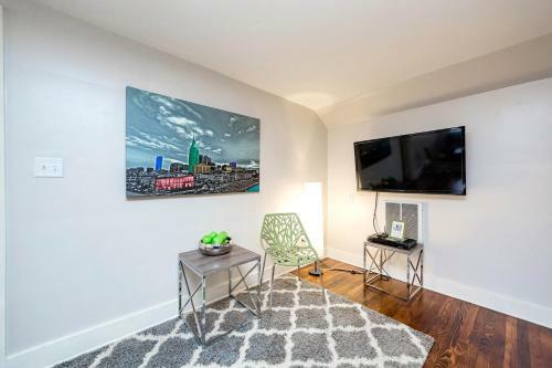 Apartamento East End Condo