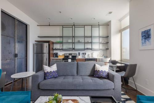 Apartamento Loft By The Legislative Plaza
