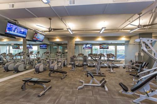 Apartamento All Inclusive Amenities & Awesome Attractions Await