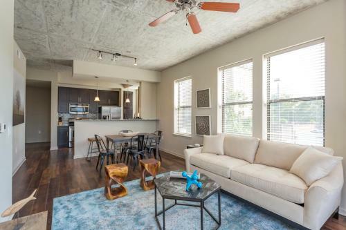 Apartamento All Inclusive Amenities & Awesome Attractions Await